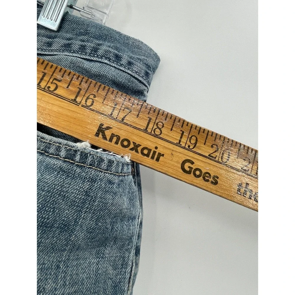 Gap Loose Fit Mens Jeans 35x30 Light Wash Distressed Denim Casual Classic‎ Baggy